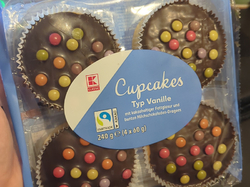 K classic Cupcakes vanilkové  s kakaovou polevou a barevnými lentilkami 4ks x 60 g